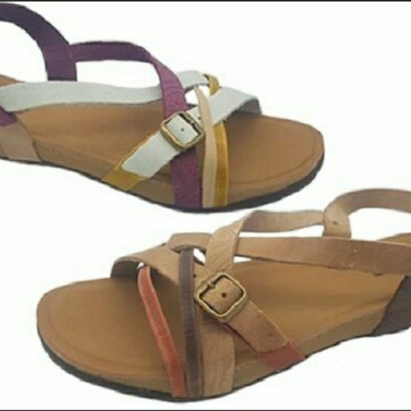 Weinbrenner Shoes | Weinbrenner Tan Leather Sandals | Color: Brown/Tan | Size: 9 | Jazz_Min19's Closet